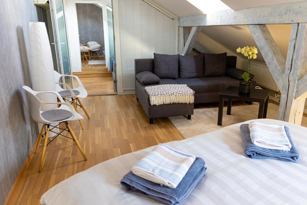 Central Apartments, Prague Old Town מראה חיצוני תמונה