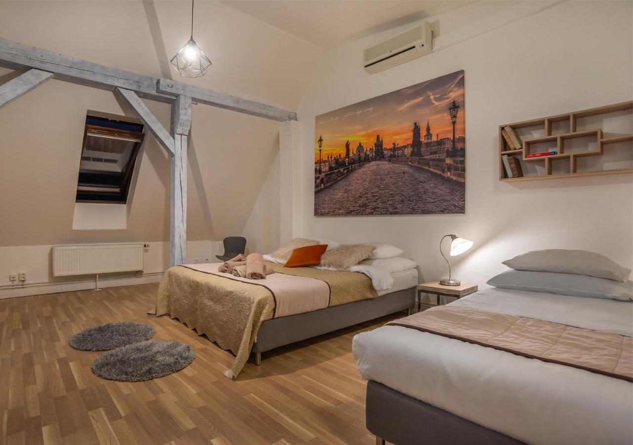 Central Apartments, Prague Old Town מראה חיצוני תמונה