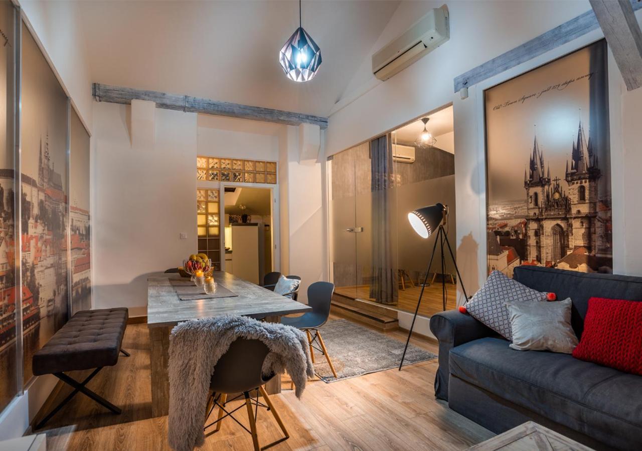 Central Apartments, Prague Old Town מראה חיצוני תמונה